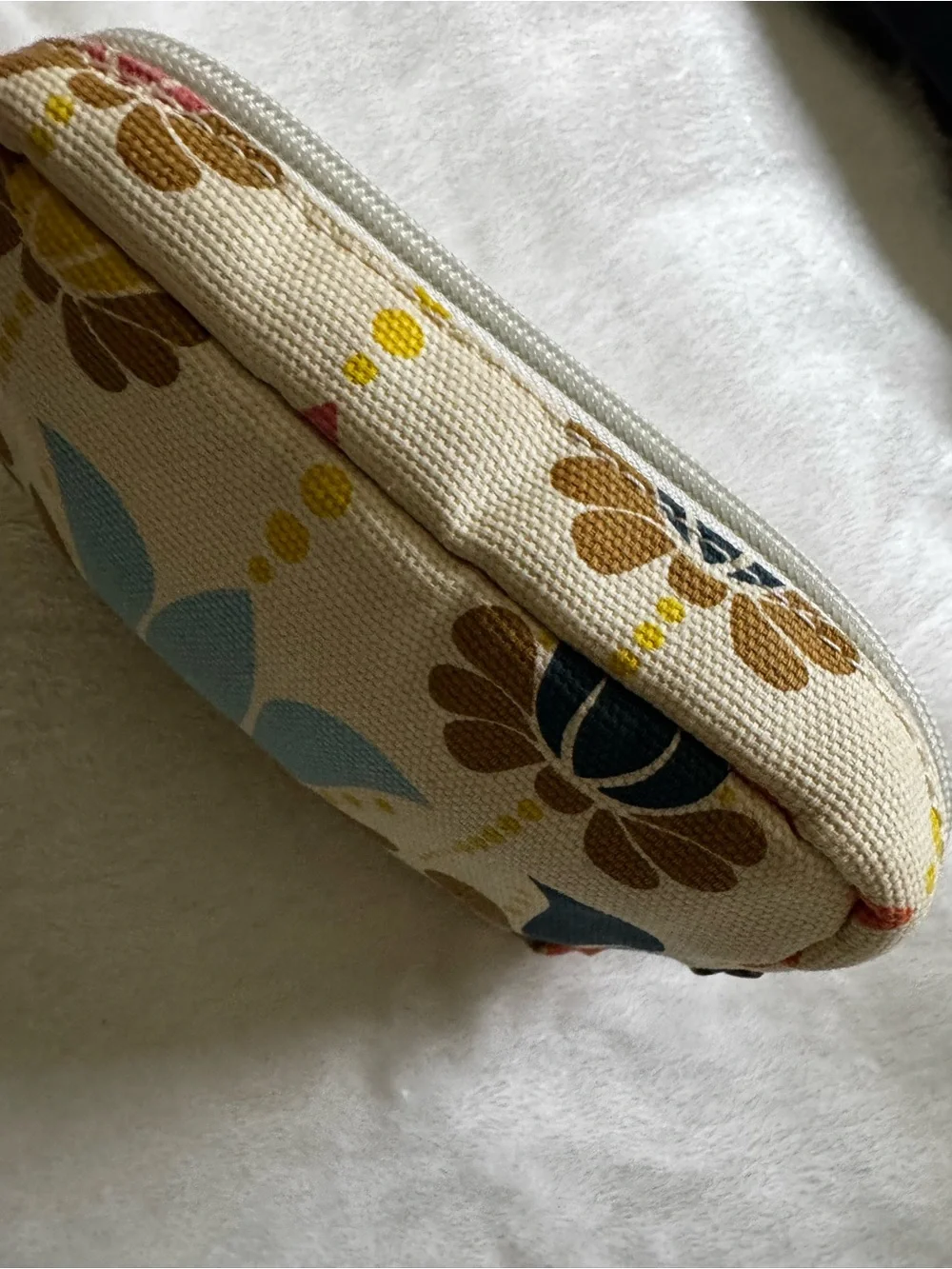 Primrose Hill London 4x6 Cream Brown Blue Floral Zip Makeup Jewelry Toiletry Bag - Picture 5 of 9